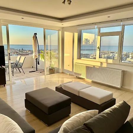 Nikolaos Seaview アパート