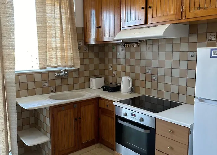 Nikolaos Seaview * Retimno